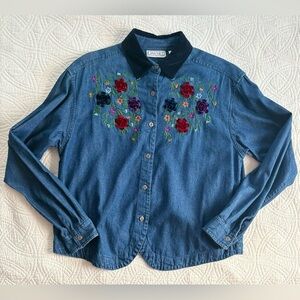 Vintage Denim Shirt Floral Embroidery Velvet Collar Bow back Medium